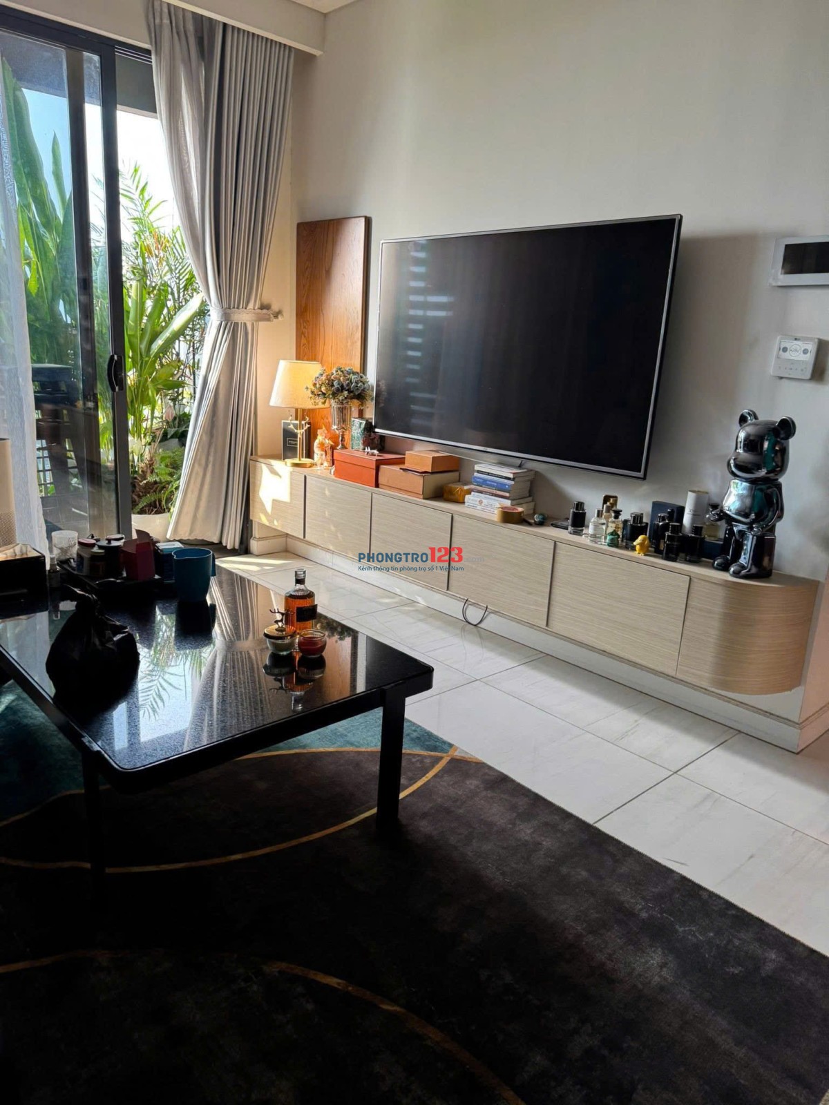 Chung cư Sky Center ,Phổ Quang,Tân Bình: 55m2, 1p ngủ, Ntcb,11tr/th