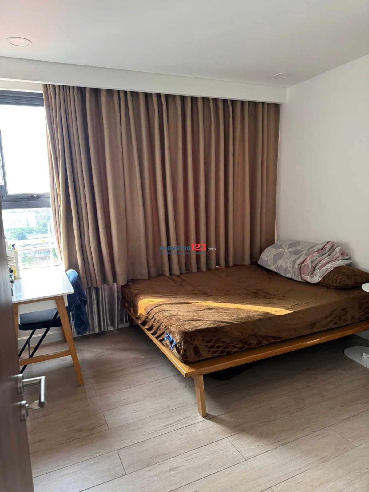 Chung cư Sky Center ,Phổ Quang,Tân Bình: 55m2, 1p ngủ, Ntcb,11tr/th