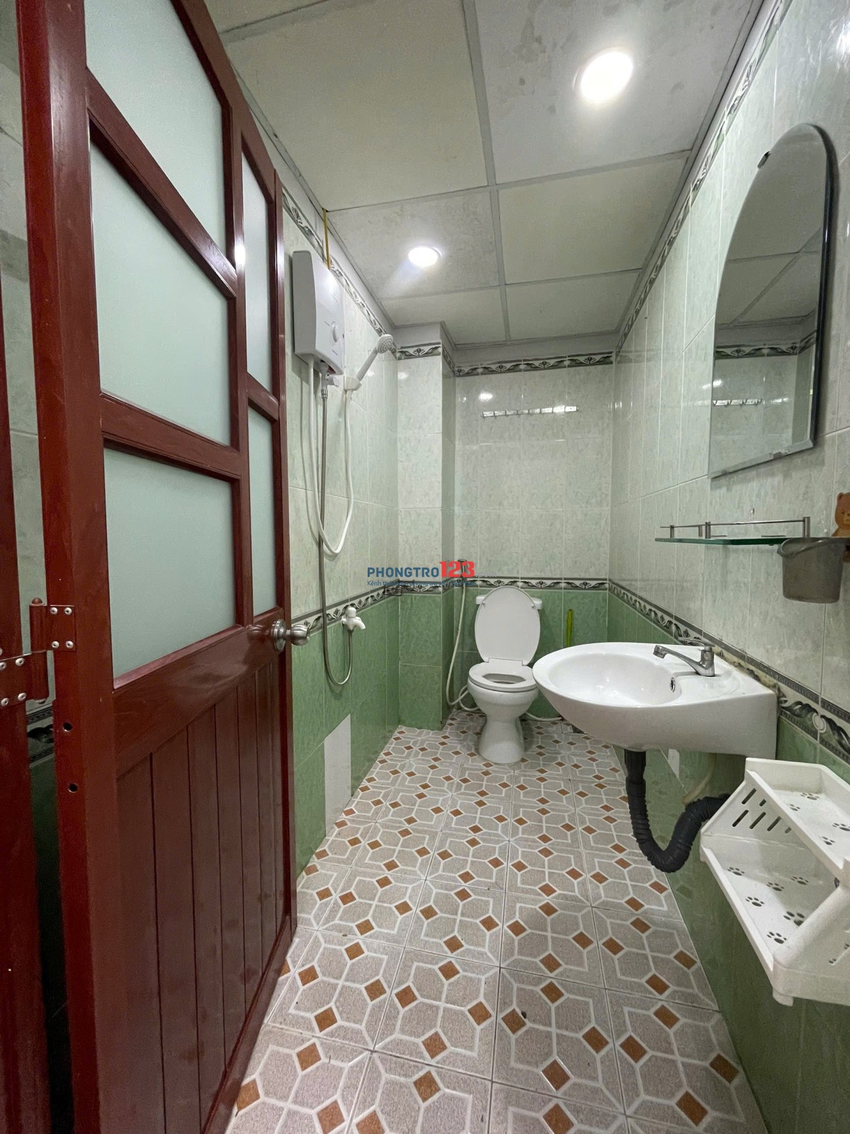 CHO THUÊ CĂN HỘ FULL NỘI THẤT DẠNG 2 PHÒNG NGỦ CỬA SỔ GIÁ RẺ GẦN CẦU NGUYỄN VĂN CỪ, CẦU ÔNG LÃNH