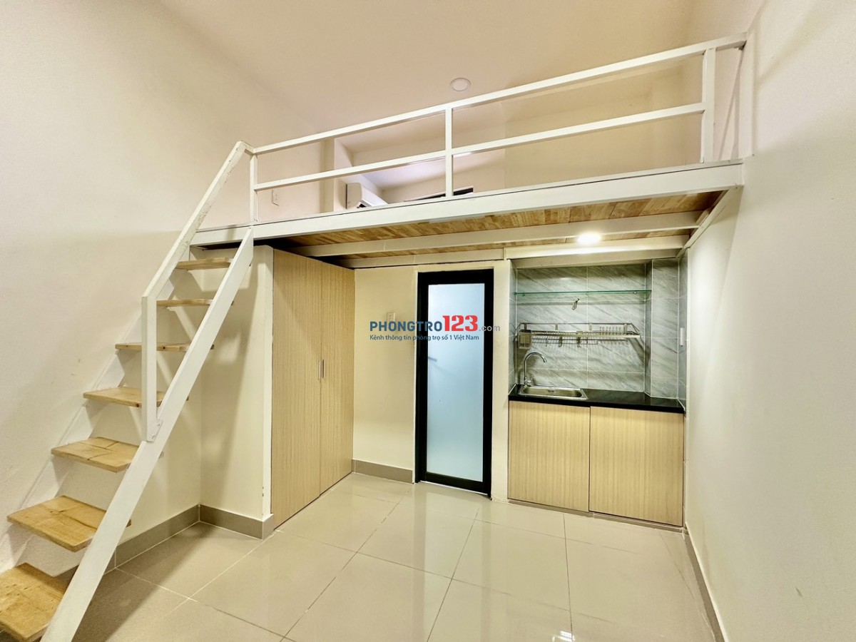 PHÒNG GÁC LỬNG MỚI NGAY CV GIA ĐỊNH, GẦN IUH, BV 175