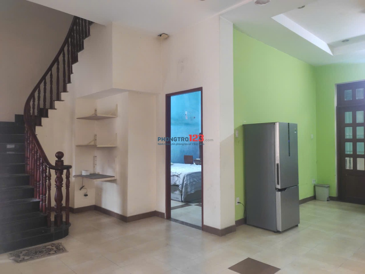 Cho thuê phòng biệt thự Quận 2 giá 3.1tr/tháng gần đảo Kim Cương