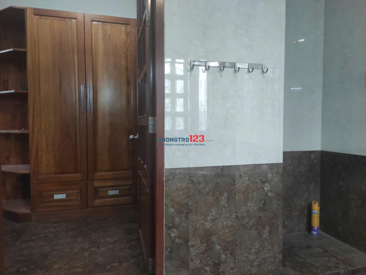 Cho thuê phòng biệt thự Quận 2 giá 3.1tr/tháng gần đảo Kim Cương