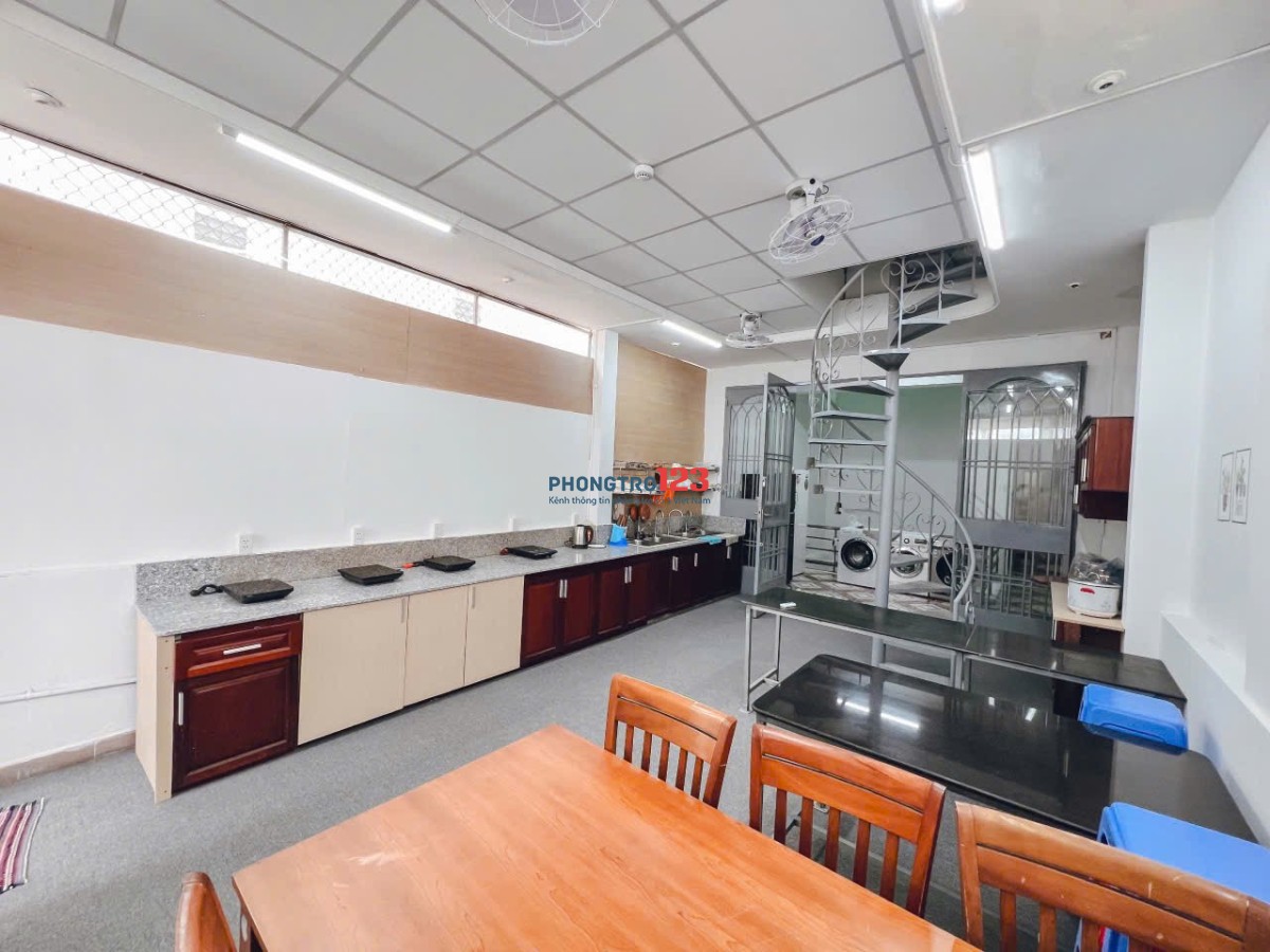 KTX thuê ngày/tháng các quận, chỉ từ 950k-1tr5