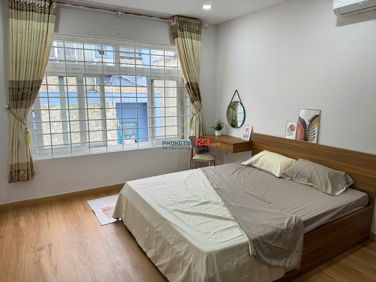 CHO THUÊ PHÒNG CỬA SỔ LỚN, GẦN THỊ NGHÈ, NGÃ TƯ HÀNG XANH - GIÁP Q1, Q2, PHÚ NHUẬN