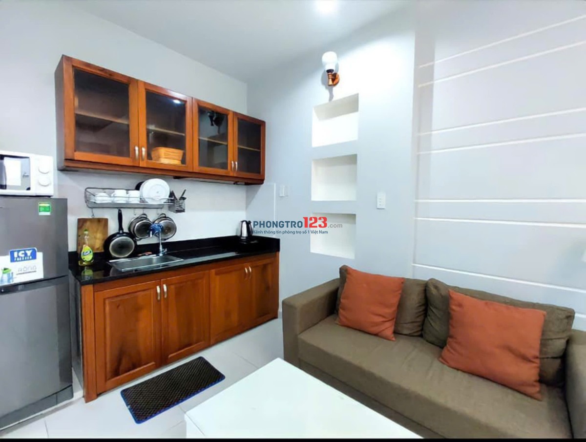 Chung cư Sky center ,Phổ QUang,p2, Tân Bình: 40m2,1p ngủ, 11tr/th