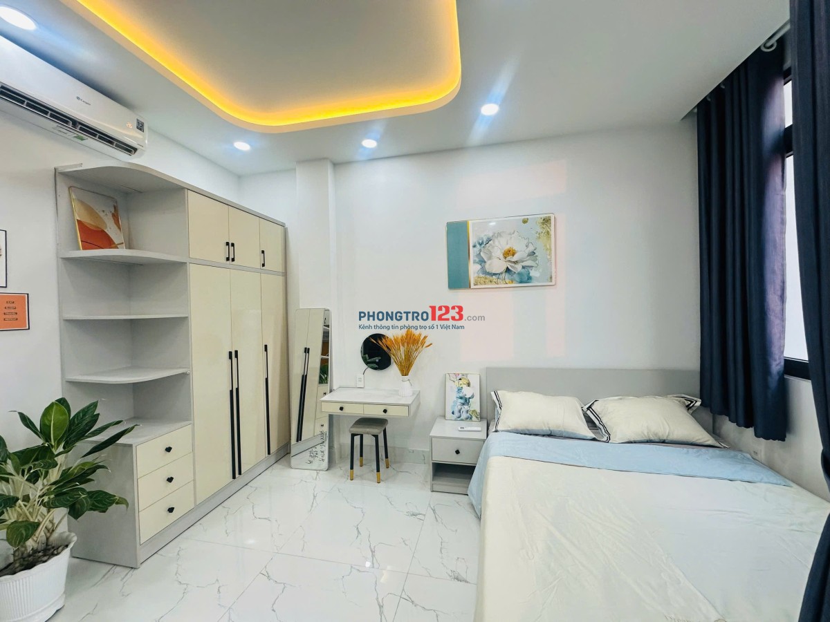 Cho thuê căn hộ dịch vụ 40m2 full nội thất có ban công Gần ngã tư Phú Nhuận