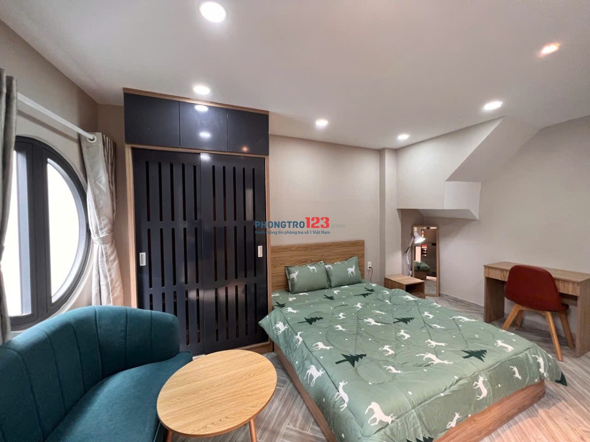 CĂN HỘ BAN CÔNG, CỬA SỔ LỚN - GẦN PHAN ĐĂNG LƯU - GIÁP Q1, PHÚ NHUẬN