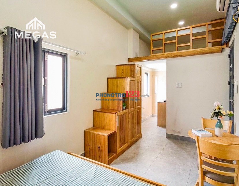 Phòng gác cửa sổ thoáng, 2 chỗ ngủ giá rẻ gần cầu Phú Mỹ, KCX Tân Thuận