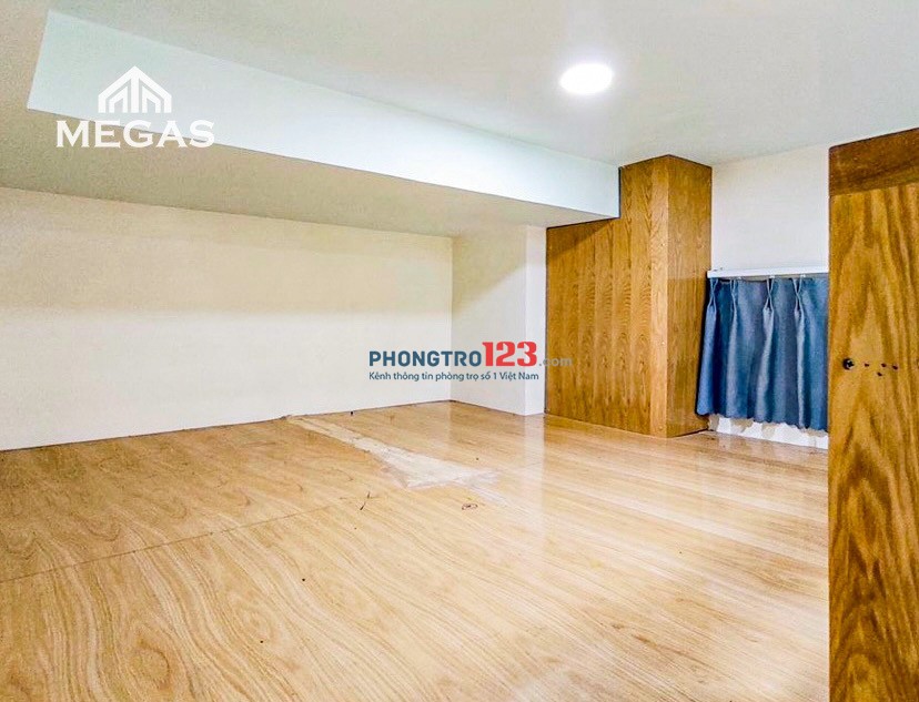 Phòng gác cửa sổ thoáng, 2 chỗ ngủ giá rẻ gần cầu Phú Mỹ, KCX Tân Thuận