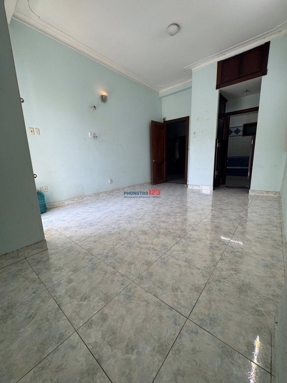 Khai Trương 20p CHDV Đang Sửa Mới 100% đường Cao Lỗ Quận 8