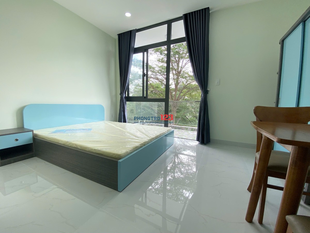 Cho thuê chdv Cát Lái đường 40CL gần citisoho, DT 30m2 ban công riêng Giá 4tr7 full nt ở được ngay