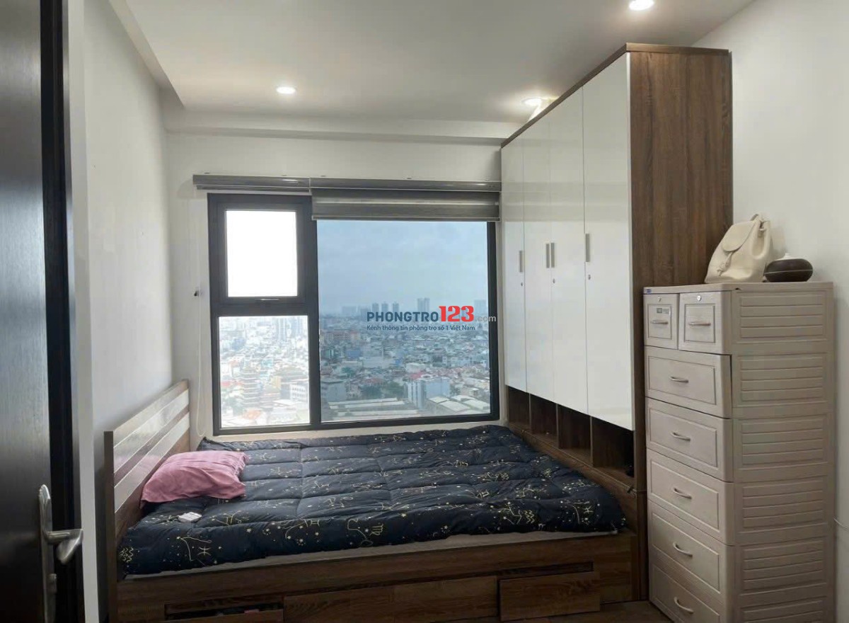 Giá 11tr, CHCC Republic, Cộng Hòa, P12, TB, 55m2, Nhà mới.