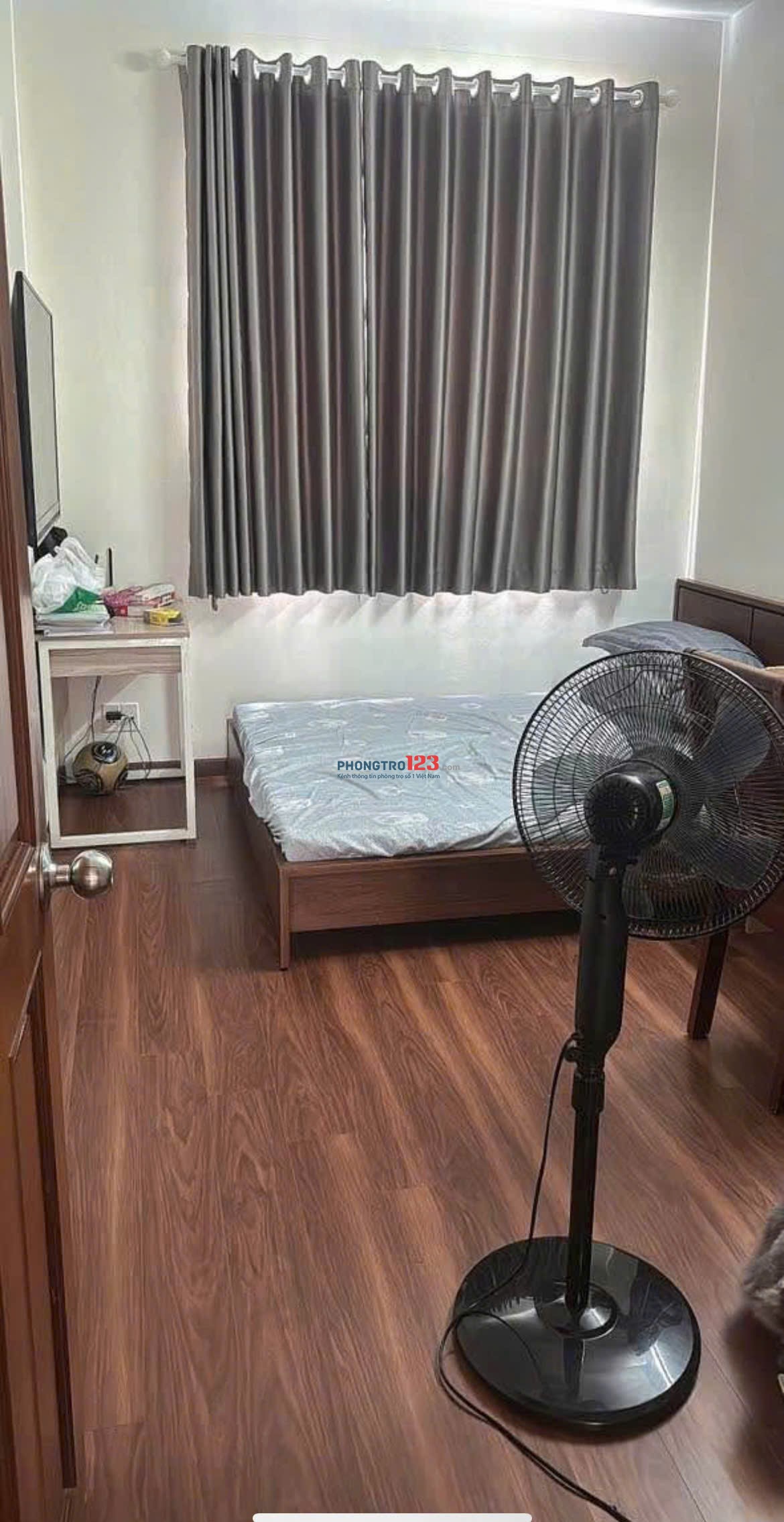 Căn hộ Nam Kỳ Khởi Nghĩa, Q3: 90m2, 2p ngủ rộng, Nội thất, 10tr7/th.