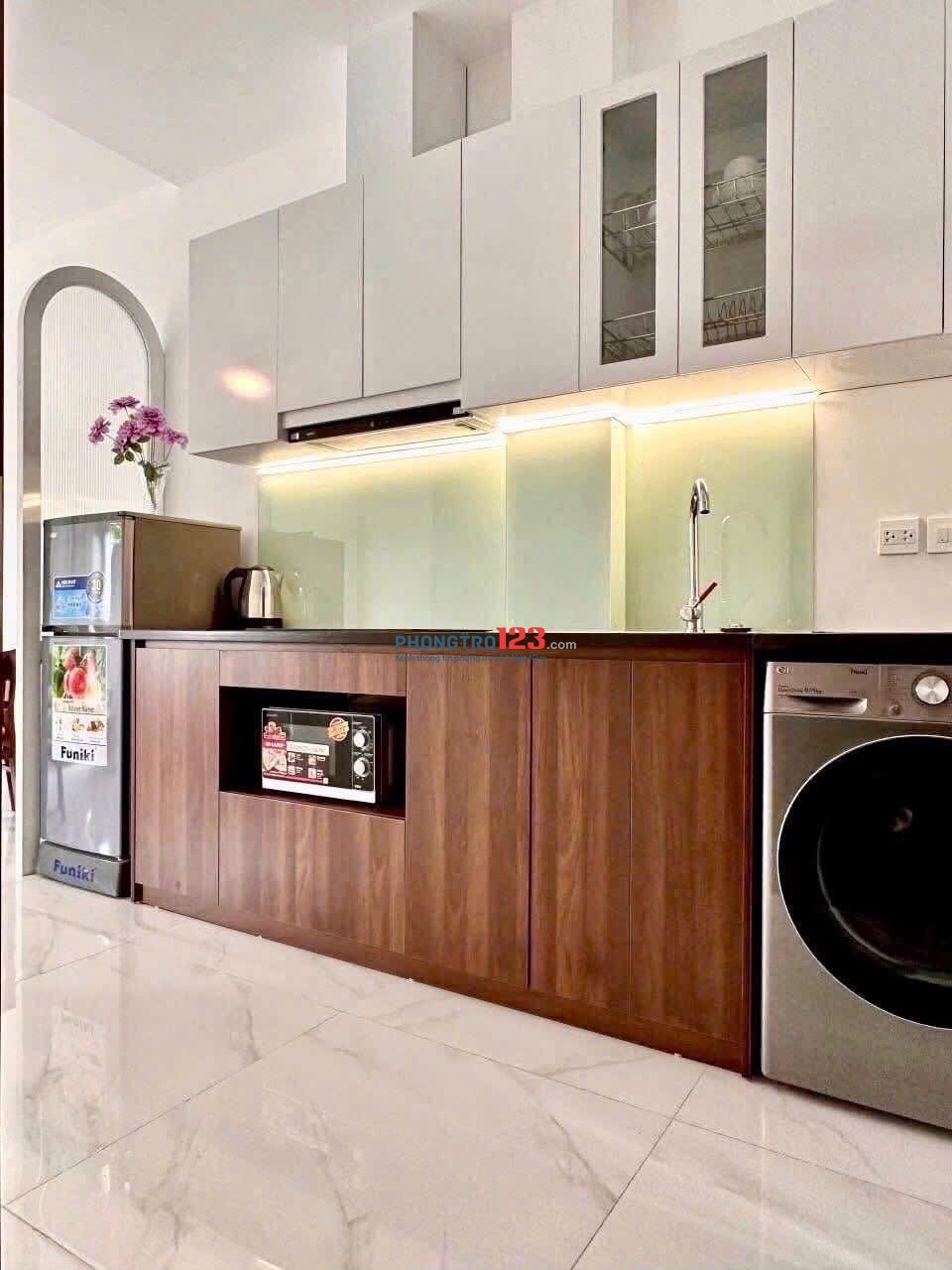 Cho Thuê Căn Hộ 1PN Full Nội Thất, Có Ban Công & Thang Máy – Trung Tâm Quận Tân Bình