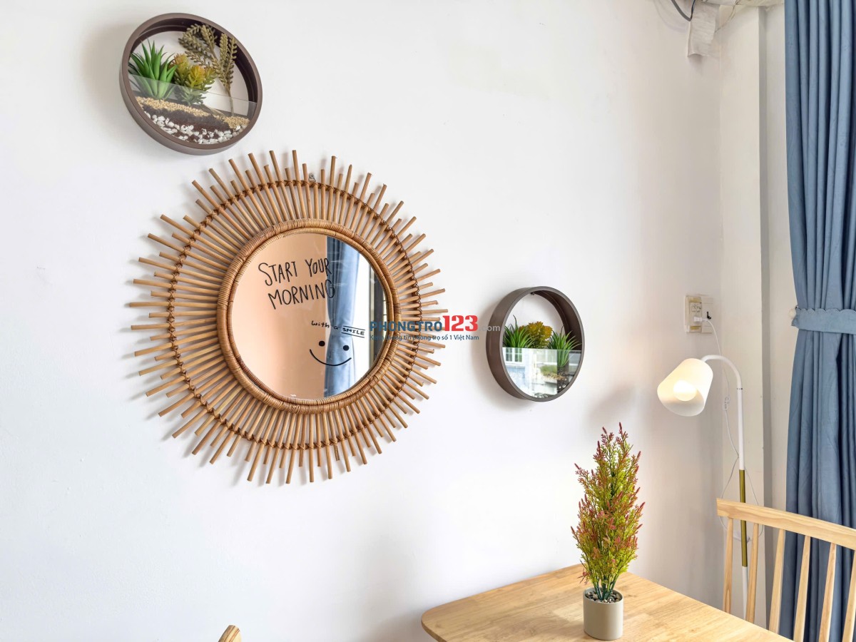 CĂN HỘ 1PN FULL NỘI THẤT BAN CÔNG NẰM NGAY CON ĐƯỜNG TRUNG TÂM CỦA BÌNH THẠNH GẦN NGÃ TƯ HÀNG XANH