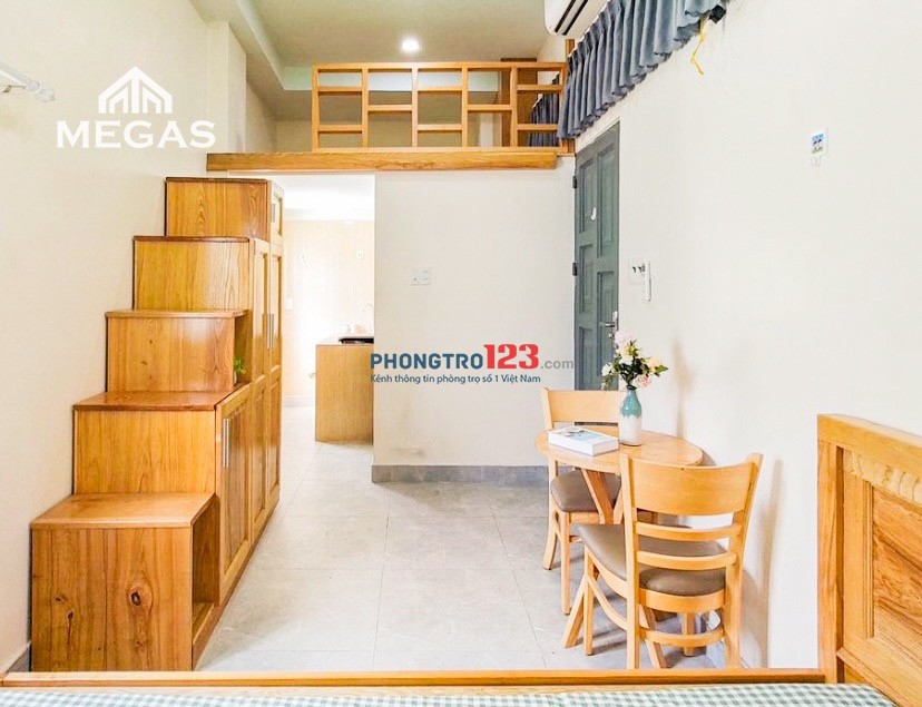 Phòng gác cửa sổ thoáng, 2 chỗ ngủ giá rẻ gần cầu Phú Mỹ, KCX Tân Thuận