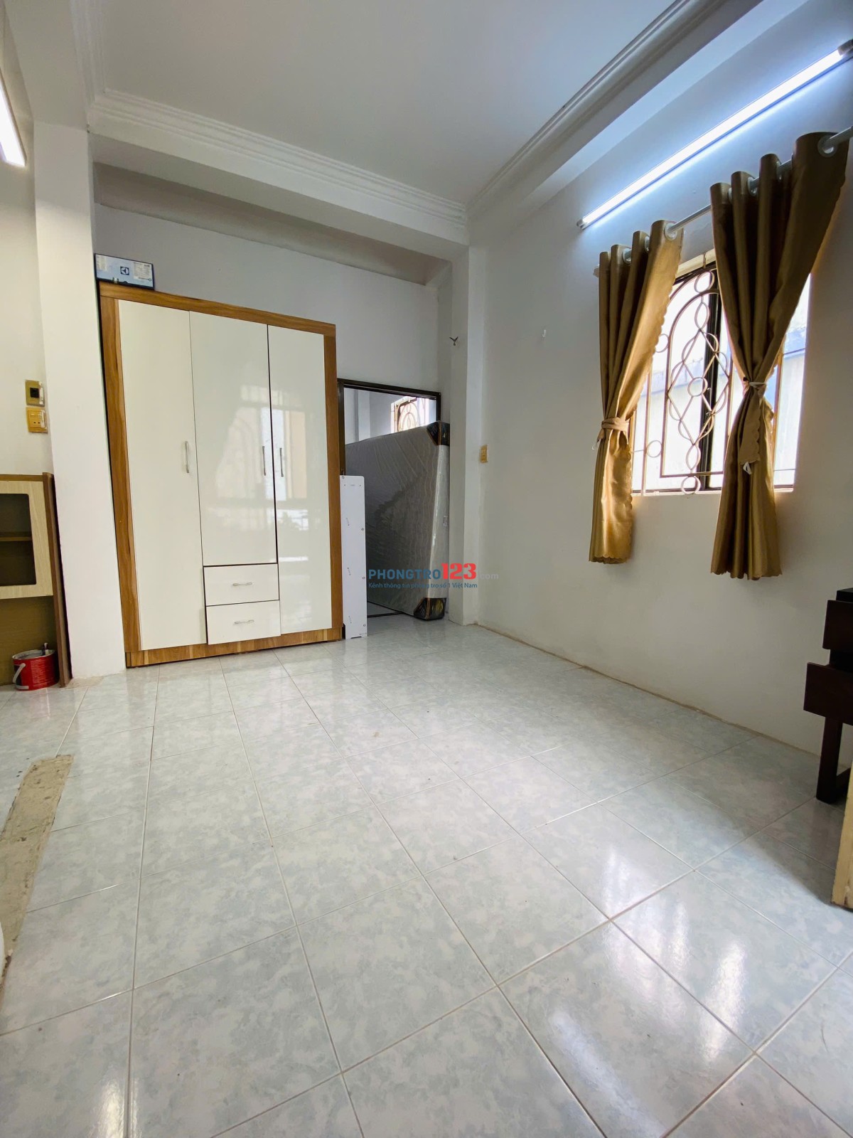 STUDIO TÁCH BẾP LẦU 2- CÓ BANCOL- 30M2- FULL NT CAO CẤP- FREE XE- 5,5TR/TH