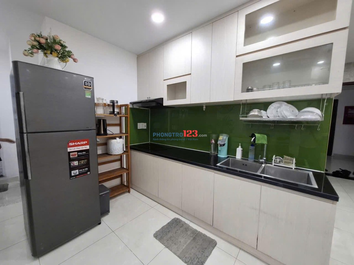 Căn hộ Võ Thị Sáu, P6, Quận 3: 95m2, 2p ngủ rộng, đầy đủ NT, 11tr