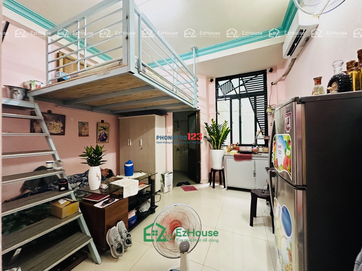 PHÒNG HỒNG SIÊU XINH - CỬA SỔ LỚN