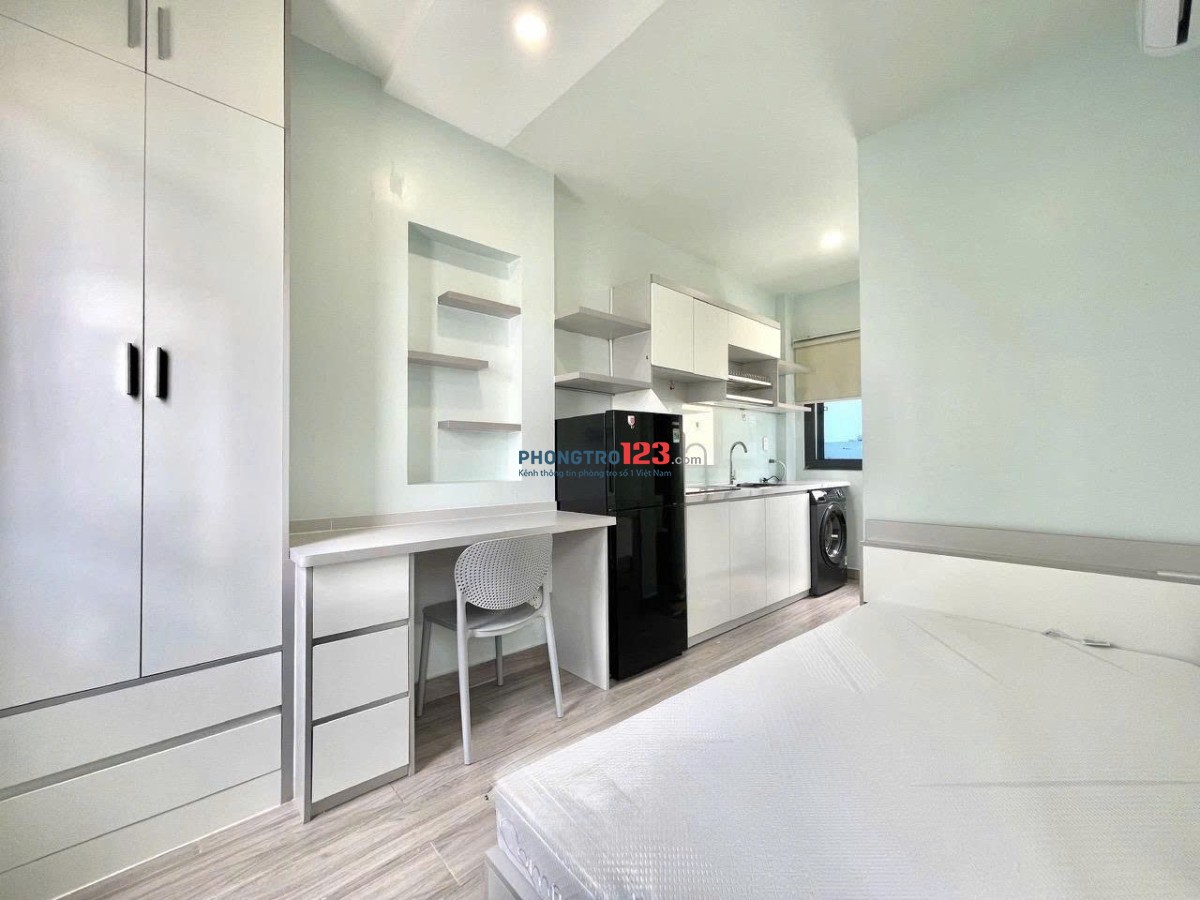 PHÒNG TRỌ CỬA SỔ, MÁY GIẶT RIÊNG GẦN HÀNG XANH, BÀ CHIỂU GIÁP Q1 PHÚ NHUẬN