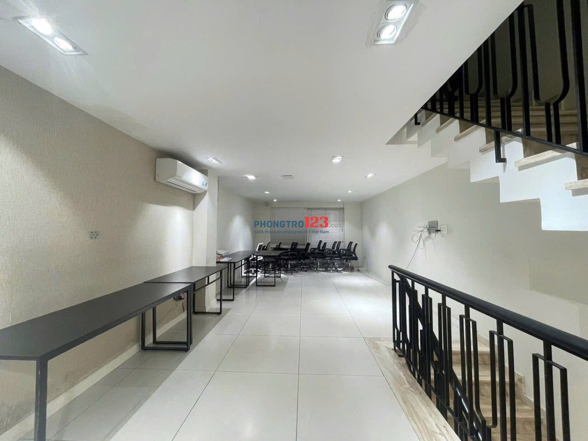 Cho thuê nhà ở đường Sư Vạn Hạnh quận 10 gần Mall