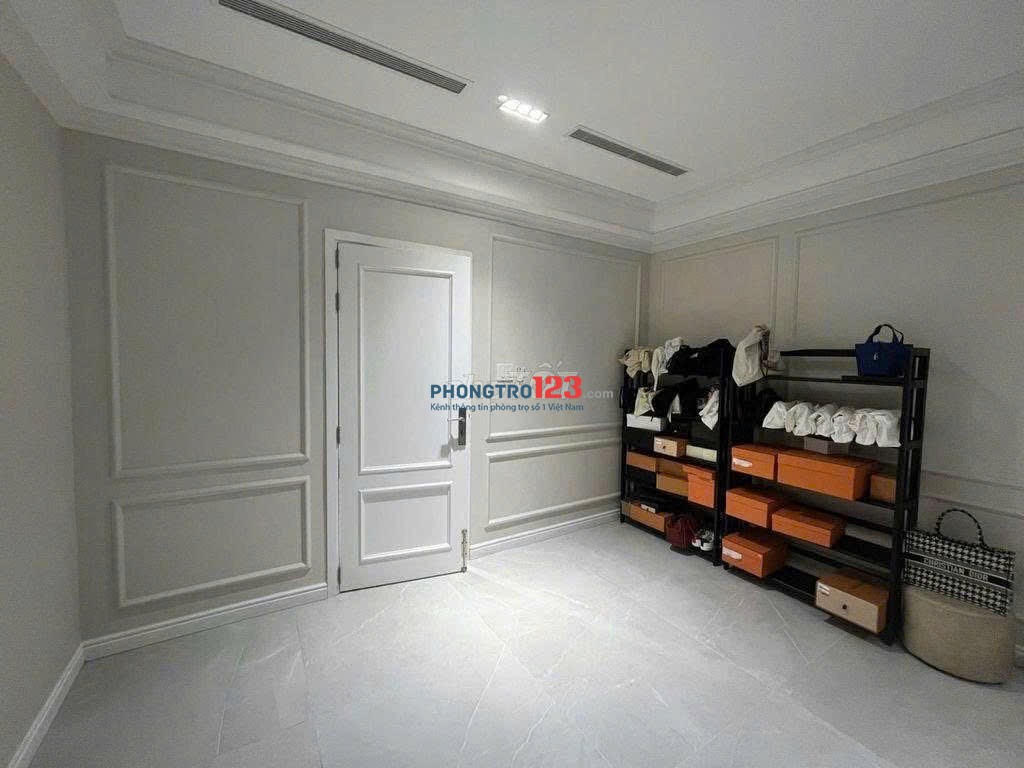 Cho thuê nhà ở đường Sư Vạn Hạnh quận 10 gần Mall