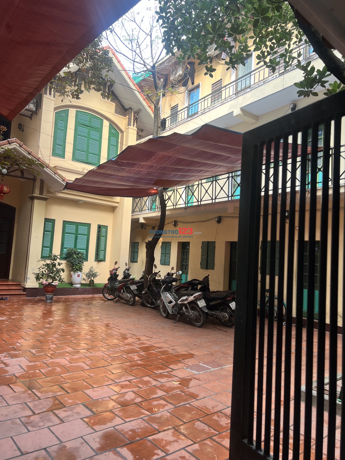 Phòng trọ rẻ vệ sinh an ninh tốt. Có không gian thoáng, giao thông tốt vị trí gần các trường ĐH CĐ