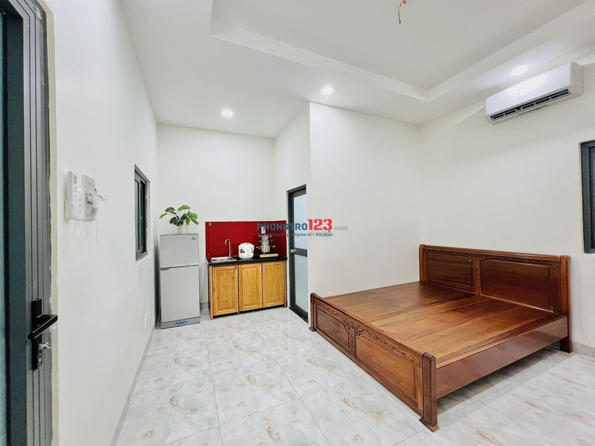 PHÒNG CAO CẤP NGAY CỘNG HÒA – 5’ ĐI ETOWN – GIÁ TỐT