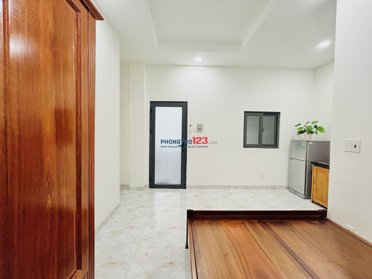 PHÒNG CAO CẤP NGAY CỘNG HÒA – 5’ ĐI ETOWN – GIÁ TỐT