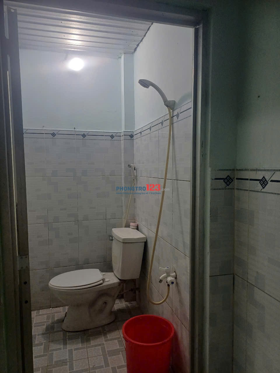 CHO THUÊ PHÒNG TRỌ GIÁ RẺ TẠI HÓC MÔN