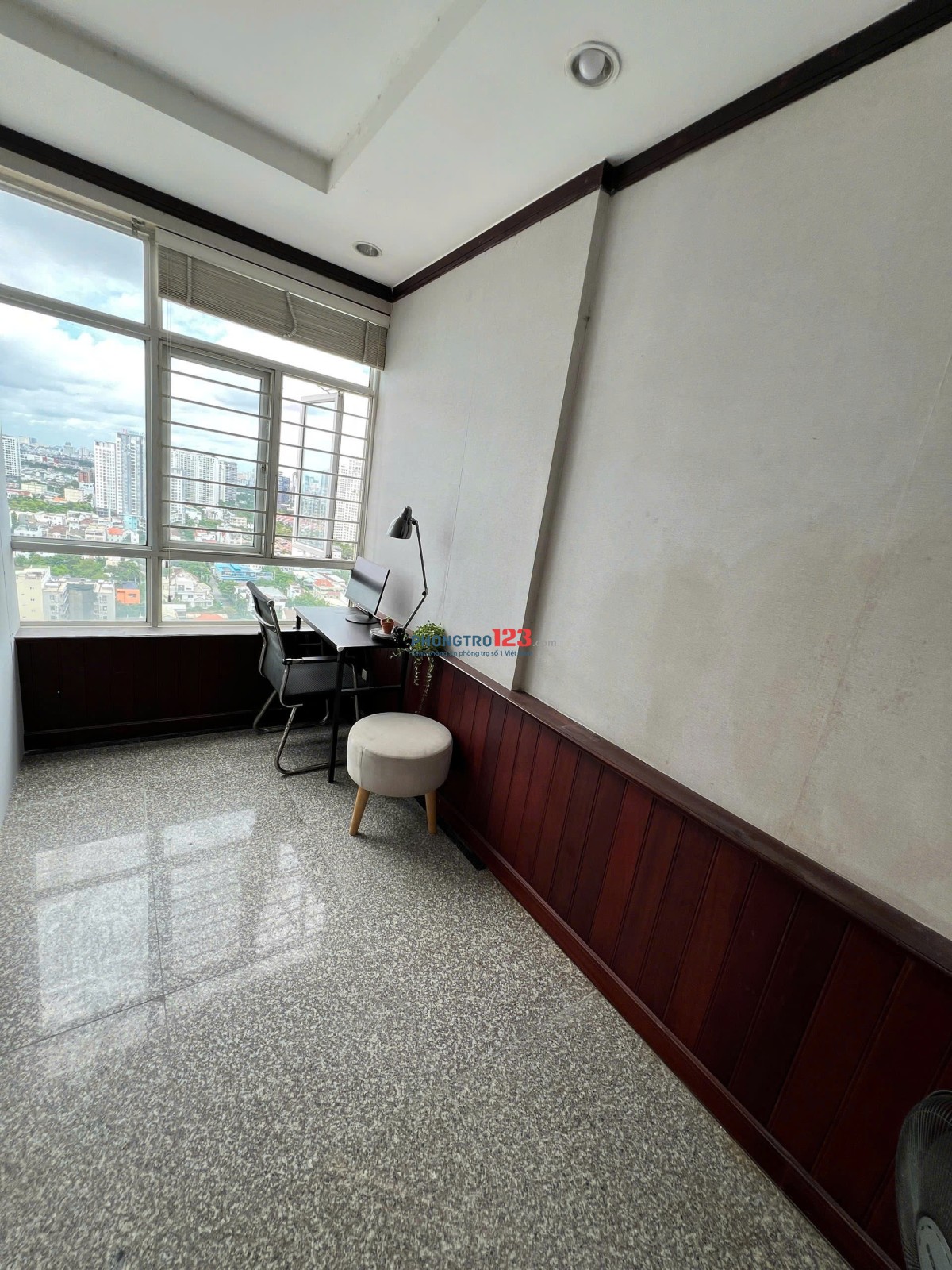 2.3tr - Pass phòng căn hộ, bao điện nước, full nội thất, nước uống free - cuối T12 trống