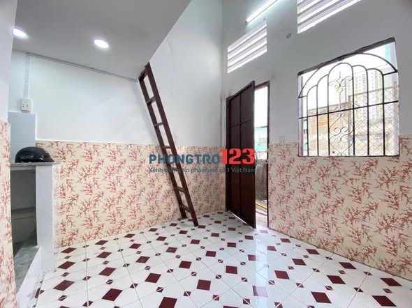 Phòng mới gác cao gần Phạm Văn Đồng - cầu Linh Xuân gần Làng Đại Học Thủ Đức