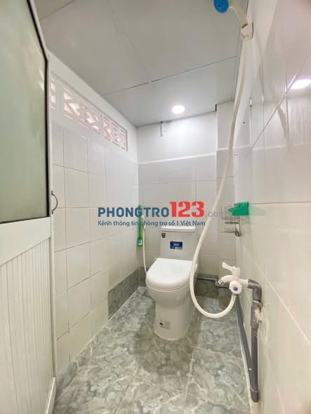 Phòng mới gác cao gần Phạm Văn Đồng - cầu Linh Xuân gần Làng Đại Học Thủ Đức