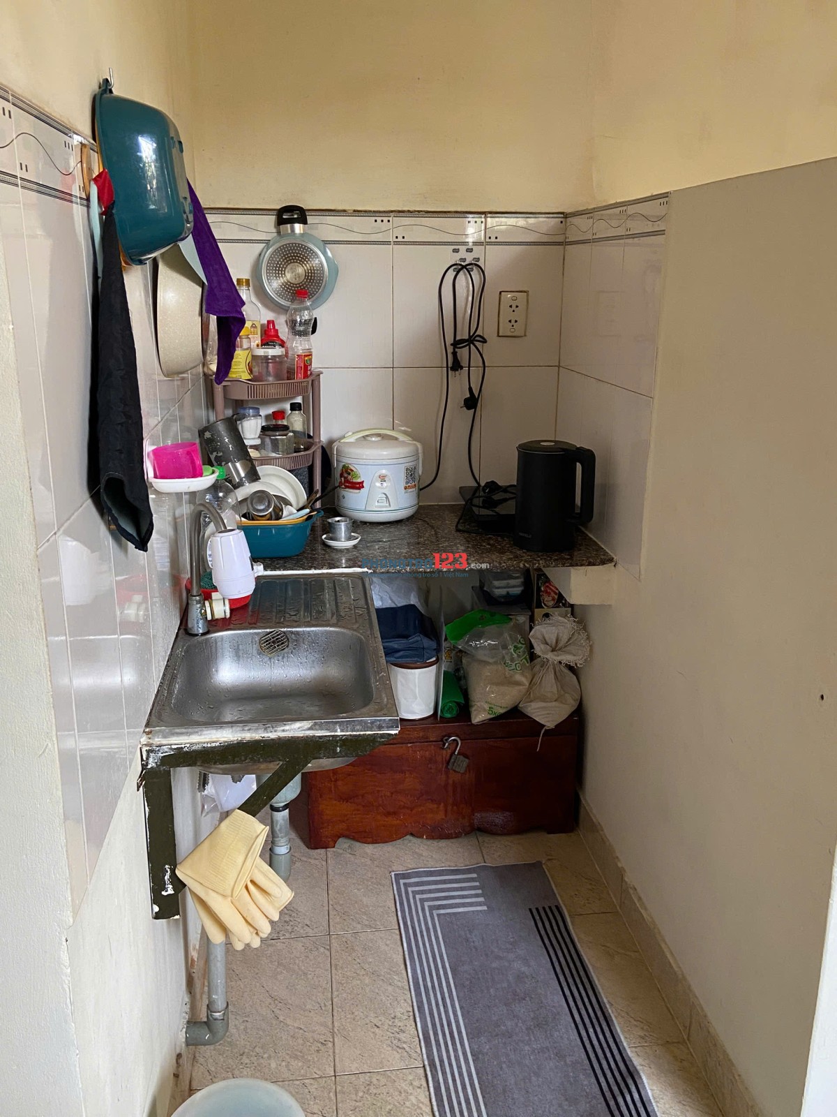 Phòng trọ full nội thất, 3.5tr, 20m2 gần bến xe quận 8