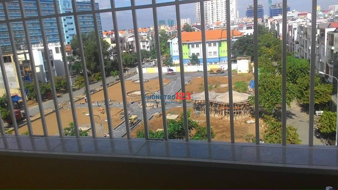 Cho thuê chung cư Tân Hưng, 2pn, 1wc, căn góc view công viên, thoáng đãng.