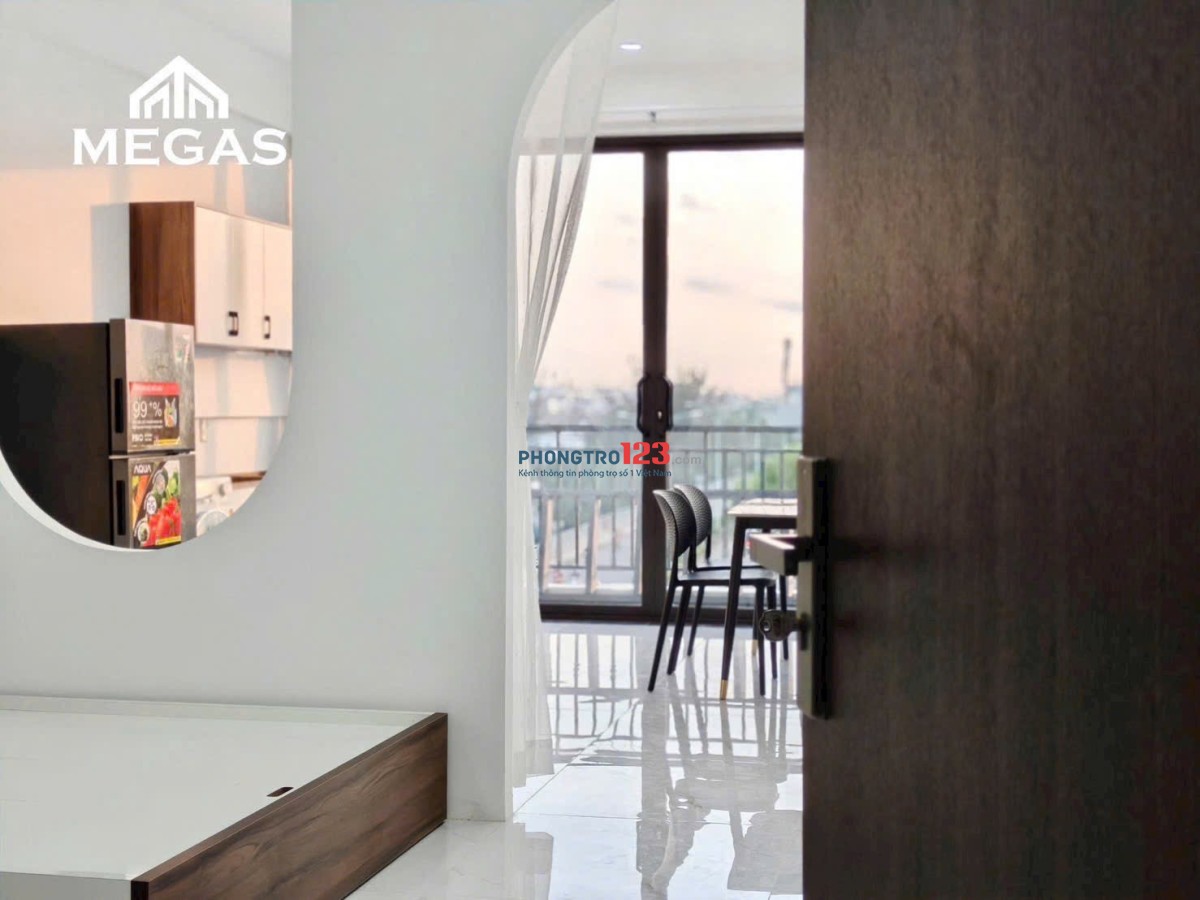 Cho Thuê Căn Hộ 1PN Ban Công, Tách Bếp – Full Nội Thất Cao Cấp – View Sân Bay – Gần Etown & Ga T3