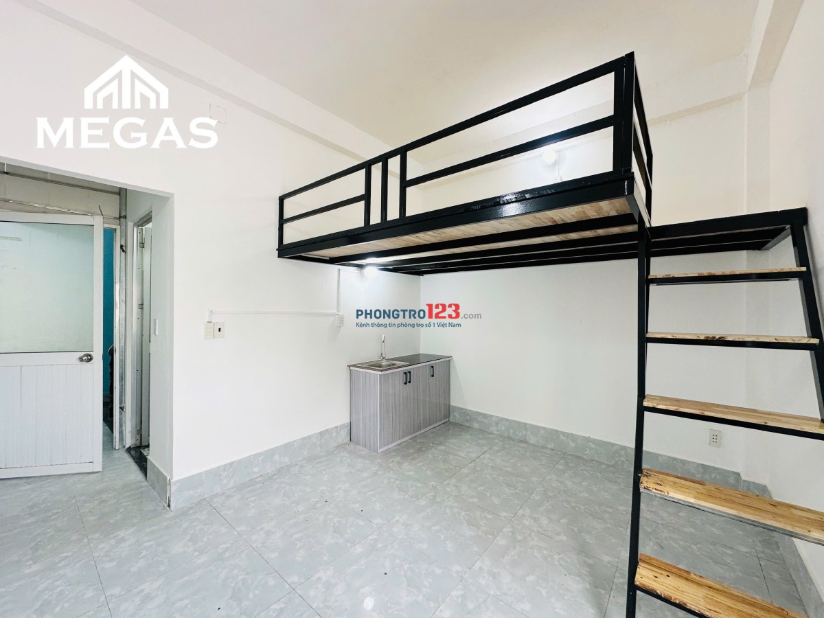 Phòng Mới Xây Máy Lạnh, Cửa Sổ Trời, Ngay Đại Học Công Thương Giá 4TR