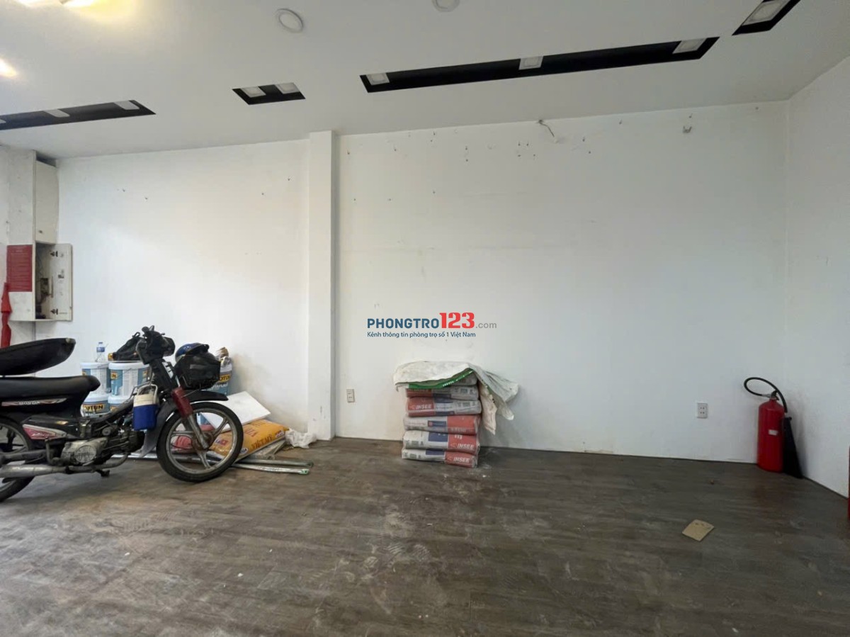 Mặt bằng kinh doanh ngay toà nhà Vietel, chung cư Hà Đô cần cho thuê