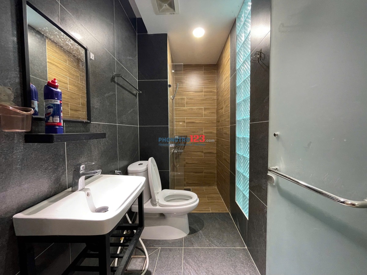 Căn hộ studio rộng 40m2 full nội thất gần cv hoàng văn thụ sân bay tân sơn nhất ga t3 quận tân bình