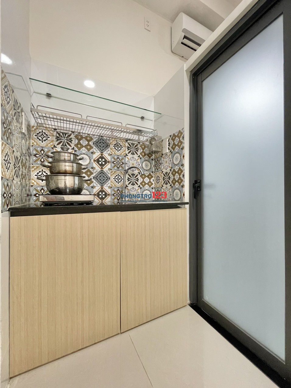 PHÒNG MỚI CAO CẤP NGAY ÂU CƠ – LẠC LONG QUÂN – GIÁ TỐT