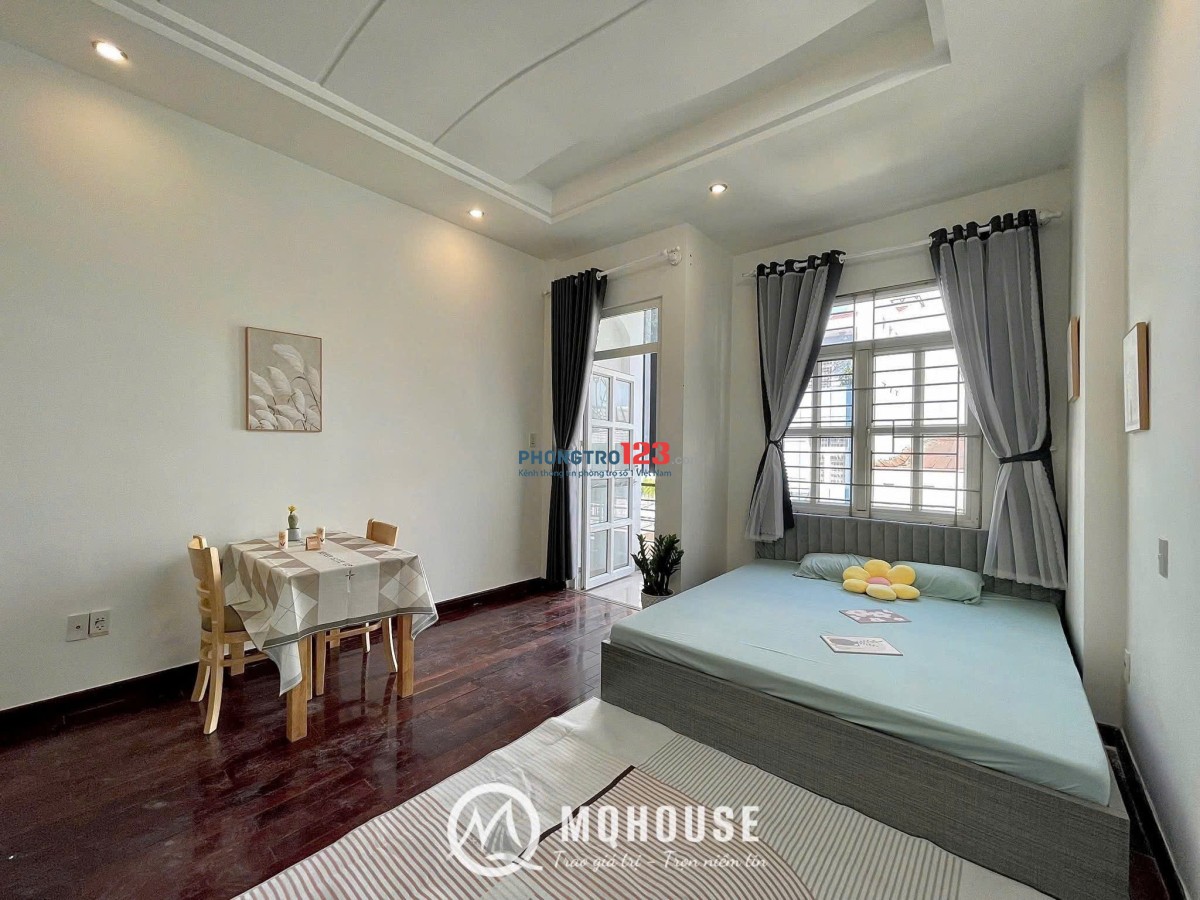 CHO THUÊ TRỌ GẦN CHỢ BÀ CHIỂU 30m2 FULL NỘI THẤT BAN CÔNG THOÁNG SÁNG - HOÀNG HOA THÁM BÌNH THẠNH