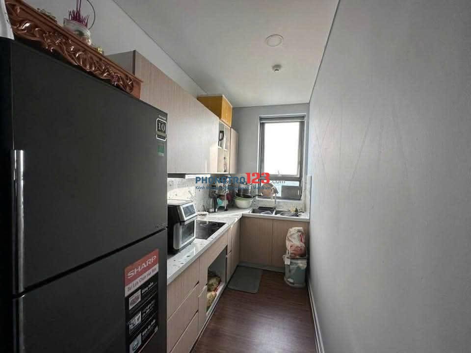 Cho thuê C/c Kim Hồng, Vườn Lài,Tan phú, căn 2p,nội thất, 8tr/th