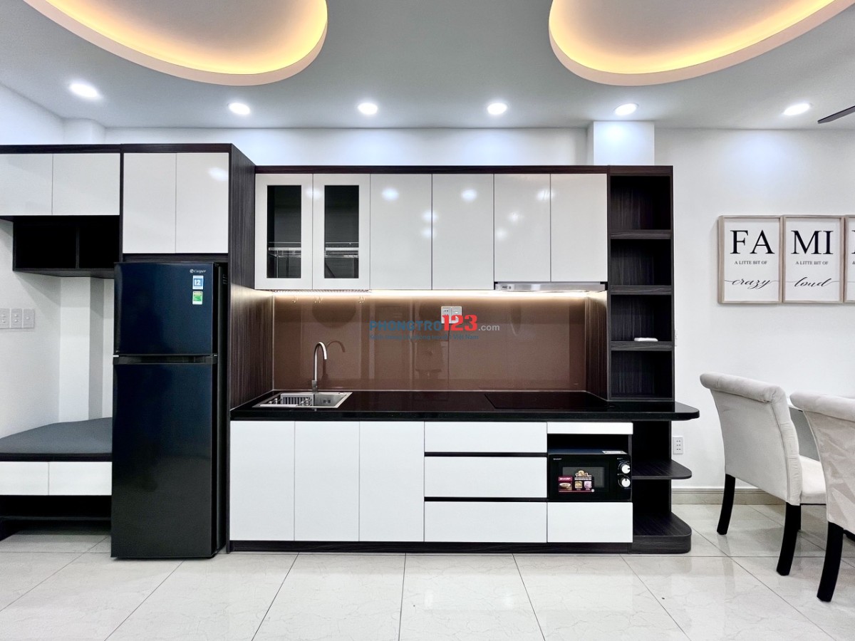 Cho Thuê Căn Hộ Cao Cấp 1PN, Ban Công – Full Nội Thất, Thang Máy Trung Tâm Quận Tân Bình