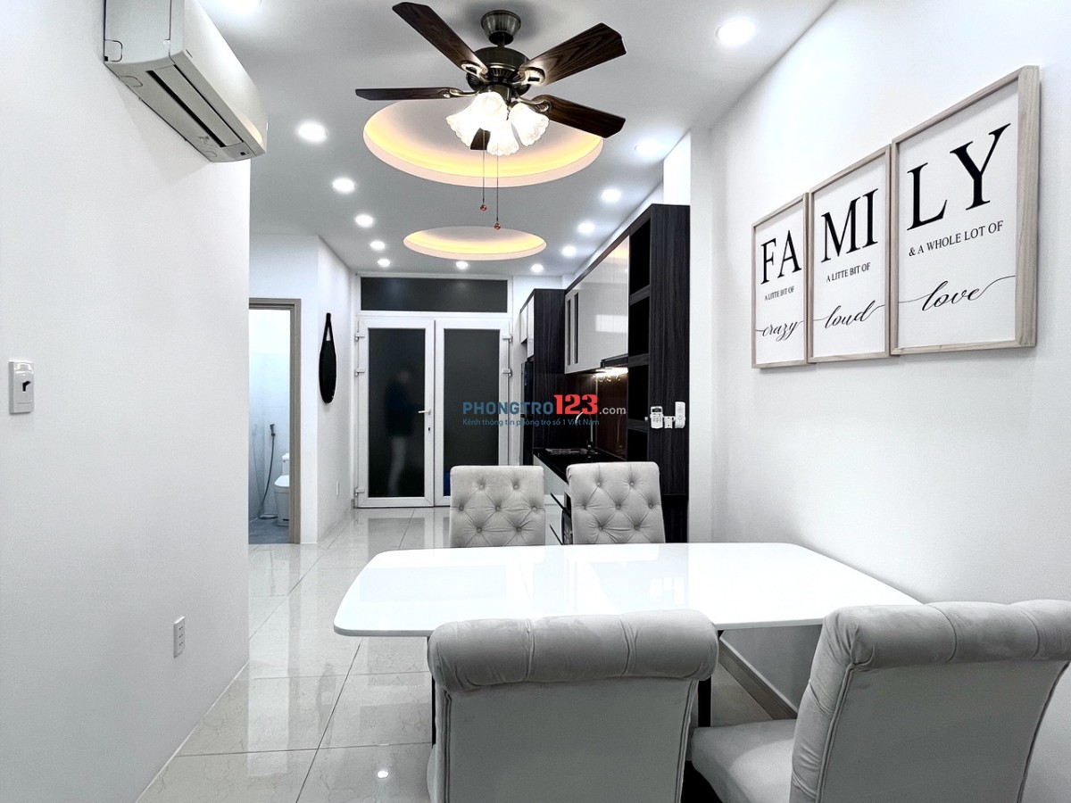 Cho Thuê Căn Hộ Cao Cấp 1PN, Ban Công – Full Nội Thất, Thang Máy Trung Tâm Quận Tân Bình