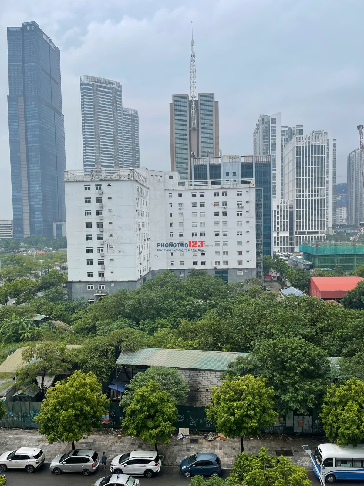 Cho thuê chung cư 100m2 gần keangnam