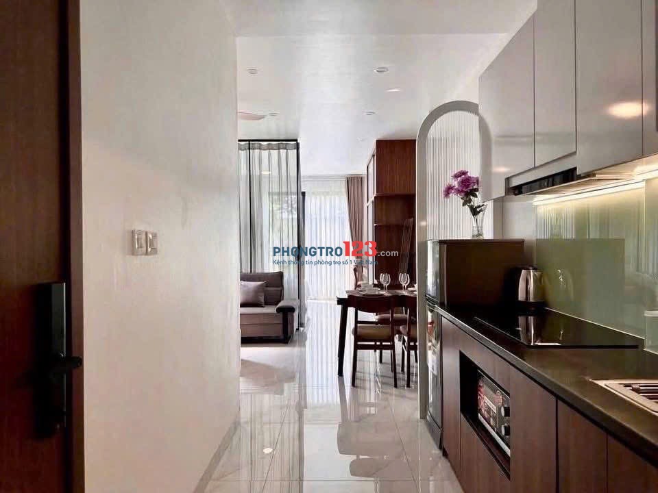 Cho Thuê Căn Hộ 1 Phòng Ngủ Full Nội Thất, Có Ban Công – Thang Máy, Trung Tâm Tân Bình