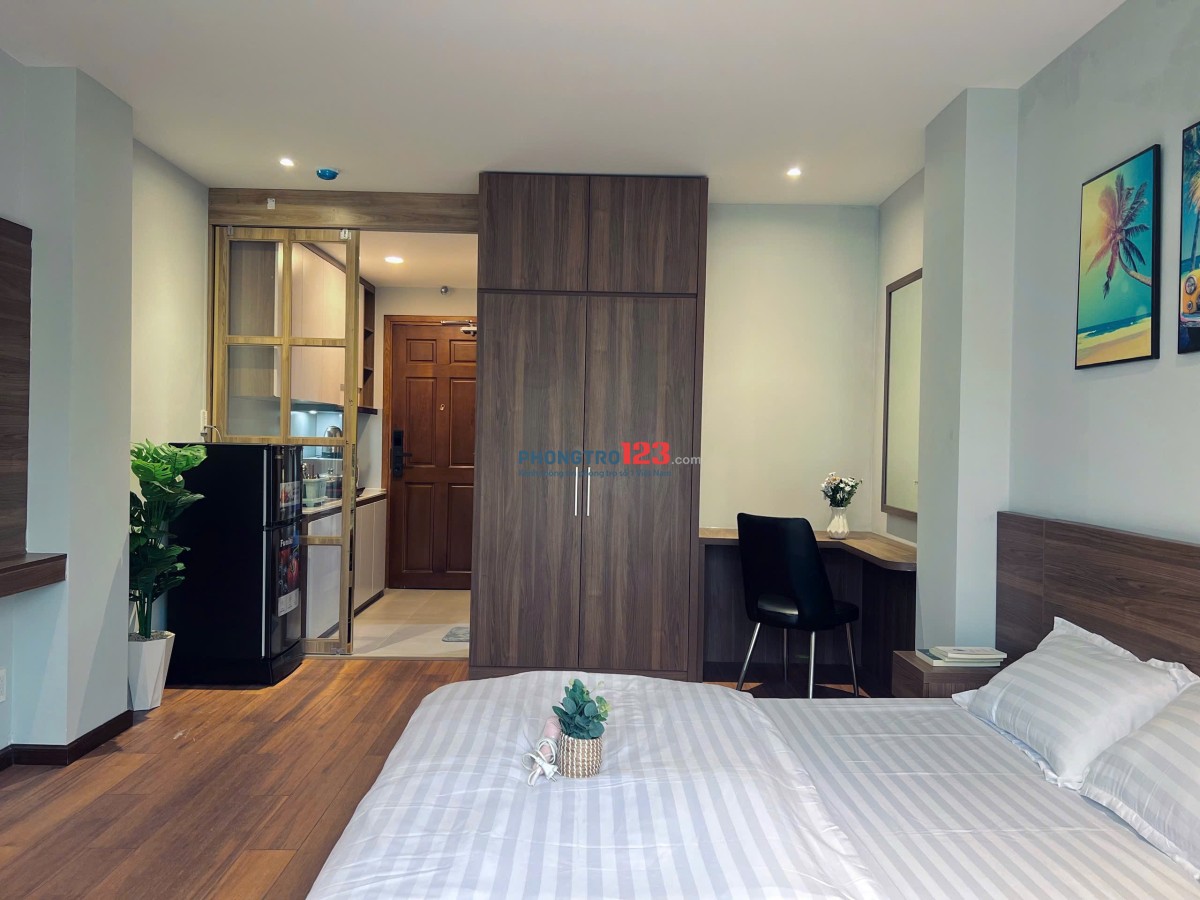 Cho Thuê Căn Hộ Cao Cấp 1PN, Ban Công – Full Nội Thất, Thang Máy Trung Tâm Quận Tân Bình