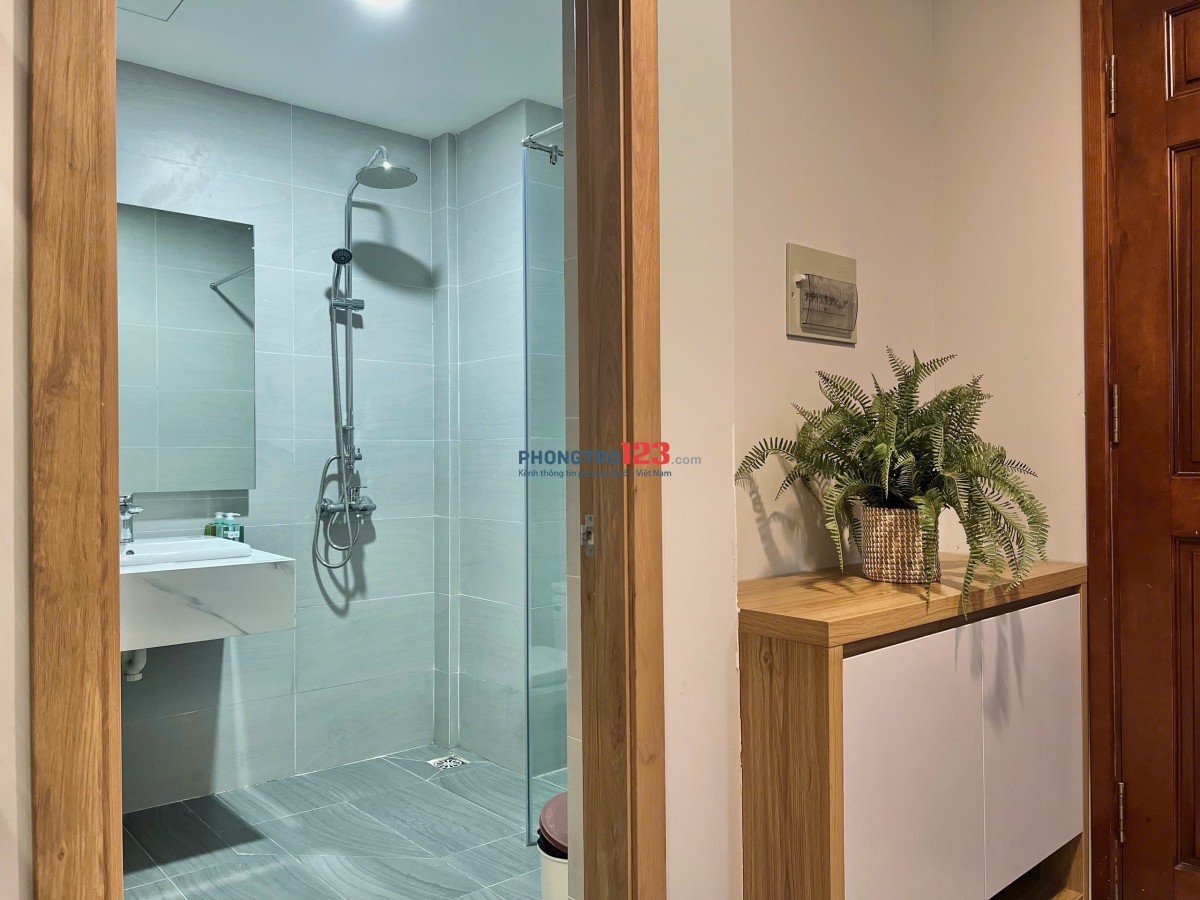 Cho Thuê Căn Hộ Cao Cấp 1PN, Ban Công – Full Nội Thất, Thang Máy Trung Tâm Quận Tân Bình