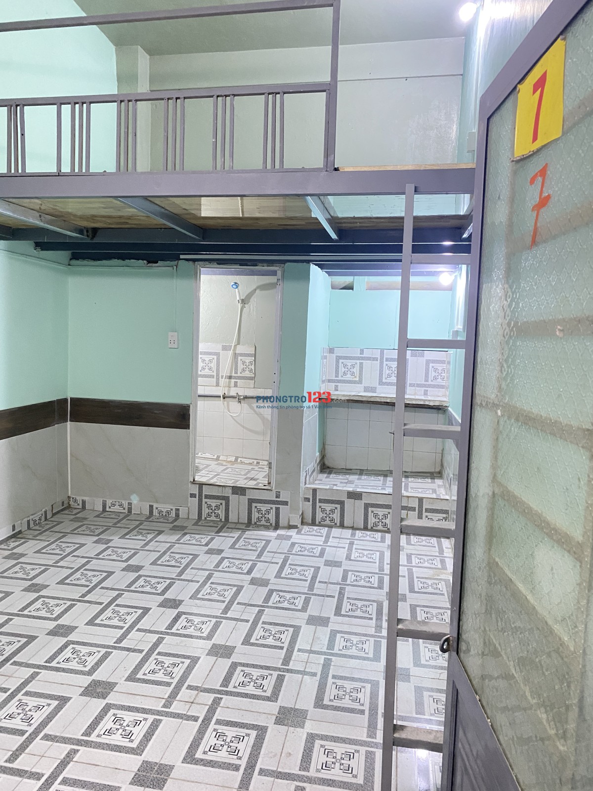 Cho thuê phòng trọ, gần ngã tư Lê Trọng Tấn và QL1A