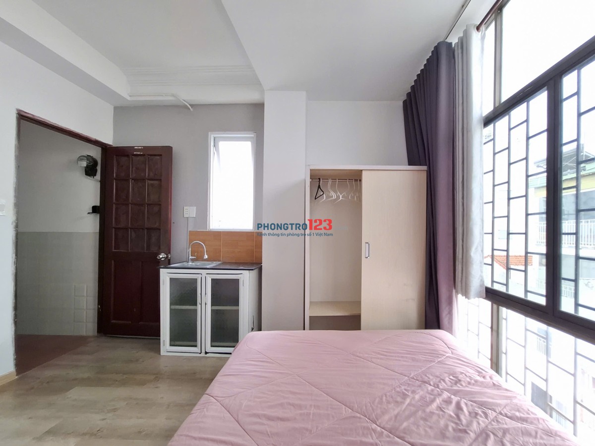 CHO THUÊ PHÒNG TRỌ CỬA SỔ SIÊU TO SIÊU THOÁNG-THANG MÁY-FREE XE- NGAY CẦU KIỆU, CHỢ TÂN ĐÌNH,